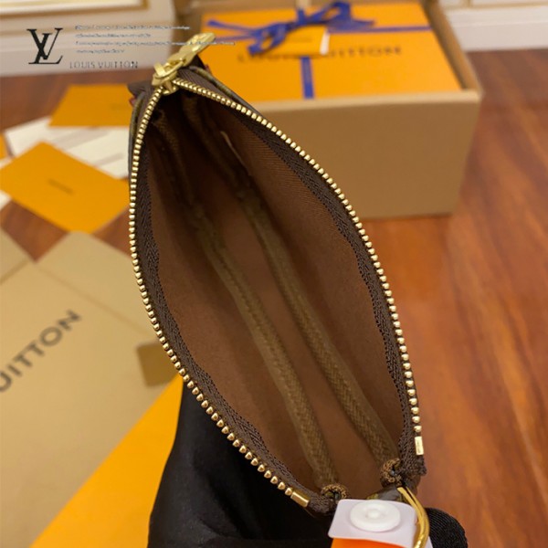 gucciaaa-38674-gallery-75450-e404b464b1b365f4 經典選藏|M58009 手包|商品實拍視角 02
