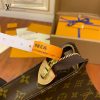 gucciaaa-38675-gallery-75462-ce674cc8afad2c85 經典選藏|M47542 男女同款手包化妝包|商品實拍視角 05