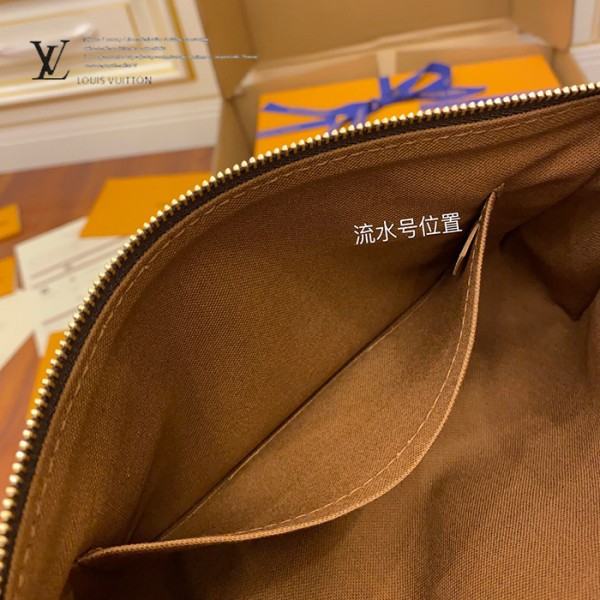 gucciaaa-38677-gallery-75487-888b83450efcc0fc 經典選藏|M40712 晚宴包手拿包|商品實拍視角 07