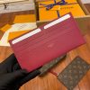 gucciaaa-38678-gallery-75502-3c19cb8e2efc21c9 經典選藏|M61276 三件套手包斜背包|商品實拍視角 03