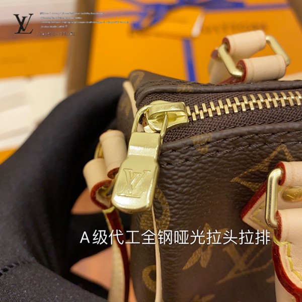 gucciaaa-38684-gallery-75575-f66033d1c9549633 經典選藏|M61252 NANO mini枕頭包|商品實拍視角 07