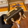 gucciaaa-38684-gallery-75582-9fcb7aabb356963d 經典選藏|M61252 NANO mini枕頭包|商品實拍視角 14