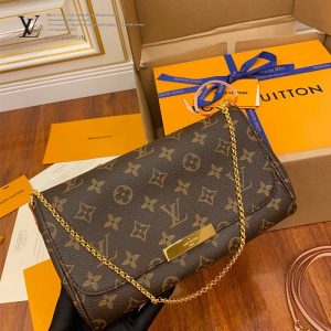 gucciaaa-38686-gallery-75600-e0ab32cb4d8ce2b1 經典選藏|M40718 小號斜背包晚宴包|包款全貌與整體比例