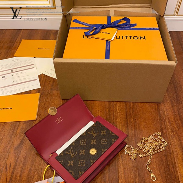 gucciaaa-38687-gallery-75611-9776b9bf5699d157 經典選藏|M67404 購物袋|商品實拍視角 10