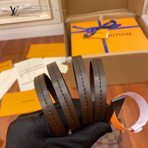 gucciaaa-38688-gallery-75617-8c8b472130d68b47 經典選藏|N41129 小號斜背包|商品實拍視角 03