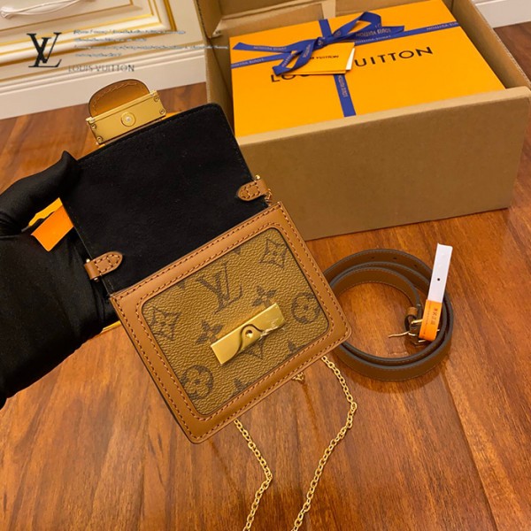gucciaaa-38690-gallery-75648-eb562fa15fff9dd0 經典選藏|M68621 達芙妮MINI郵差包|商品實拍視角 11