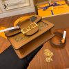 gucciaaa-38690-gallery-75652-43dae4240eceeb0f 經典選藏|M68621 達芙妮MINI郵差包|商品實拍視角 15