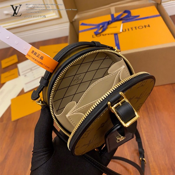 gucciaaa-38691-gallery-75665-5e7964a3f20ad044 經典選藏|M68276 斜背包 圓餅包|商品實拍視角 12