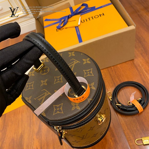 gucciaaa-38695-gallery-75723-0927b760add3d0b6 經典選藏|M43986 圓桶化妝包|商品實拍視角 11