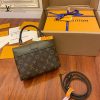 gucciaaa-38696-gallery-75741-46940eec05a73af6 經典選藏|M44797 手提斜背包|商品實拍視角 14