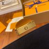 gucciaaa-38697-gallery-75745-b97cb19626c02591 經典選藏|M68746 小號達芙妮郵差包|商品實拍視角 04
