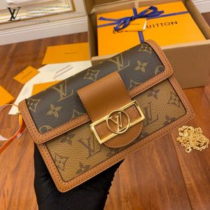 gucciaaa-38697-gallery-75751-adf10d11fe5b4e85 經典選藏|M68746 小號達芙妮郵差包|包款全貌與整體比例