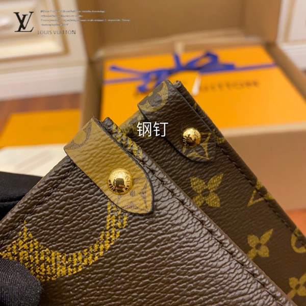 gucciaaa-38704-gallery-75833-e9885e5042a9a27e 經典選藏|M45321 購物袋|商品實拍視角 11