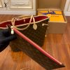 gucciaaa-38711-gallery-75931-06200b2b8be2fd36 經典選藏|M41177 NEVERFULL 購物袋|商品實拍視角 08