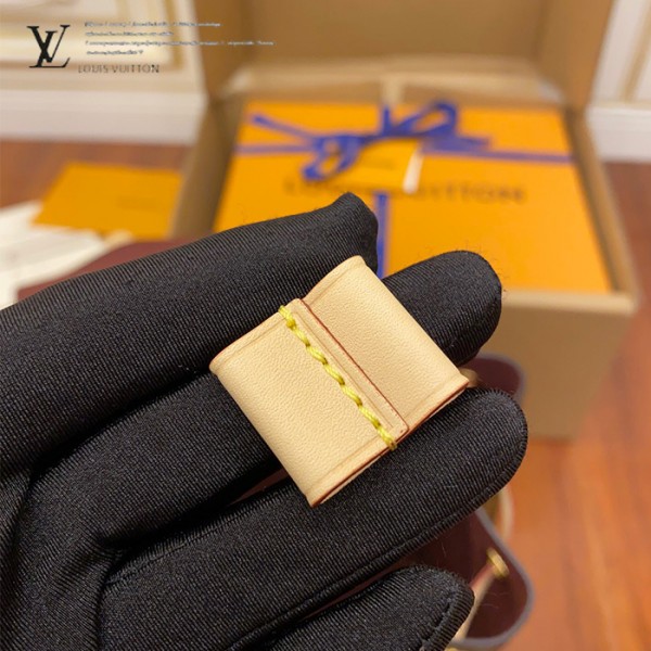 gucciaaa-38714-gallery-75974-2d0e4fc17b0d8842 經典選藏|M43431 雙肩包|經典細節實拍視角