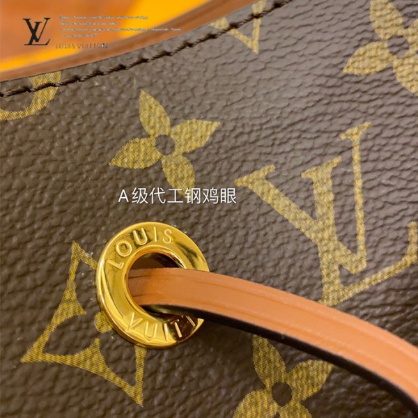 gucciaaa-38718-gallery-76024-43b40259bfefa79d 經典選藏|M44887 水桶包|商品實拍視角 02