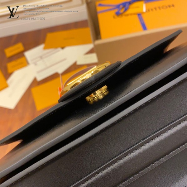 gucciaaa-38720-gallery-76058-618b46a113309d1f 經典選藏|M55948 女士郵差包|商品實拍視角 14