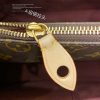 gucciaaa-38725-gallery-76133-be40c1f9f5c75d49 經典選藏|M41056 中號蒙田包|商品實拍視角 02