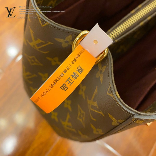 gucciaaa-38725-gallery-76135-789a3e5ccbc909a8 經典選藏|M41056 中號蒙田包|商品實拍視角 04