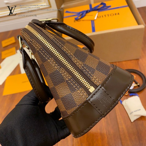 gucciaaa-38727-gallery-76159-34de04c4e63fc10a 經典選藏|N41221 ALMA bb 貝殼包|商品實拍視角 02