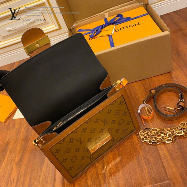 gucciaaa-38729-gallery-76177-f7284641cbf963dd 經典選藏|M44391 達芙妮郵差包|商品實拍視角 03